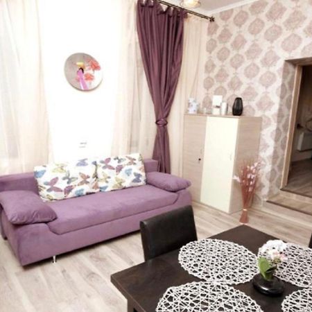 Old Town Elegance Apartment Брашов Екстериор снимка