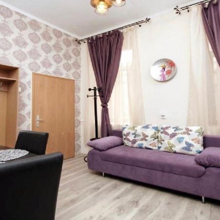 Old Town Elegance Apartment Брашов Екстериор снимка